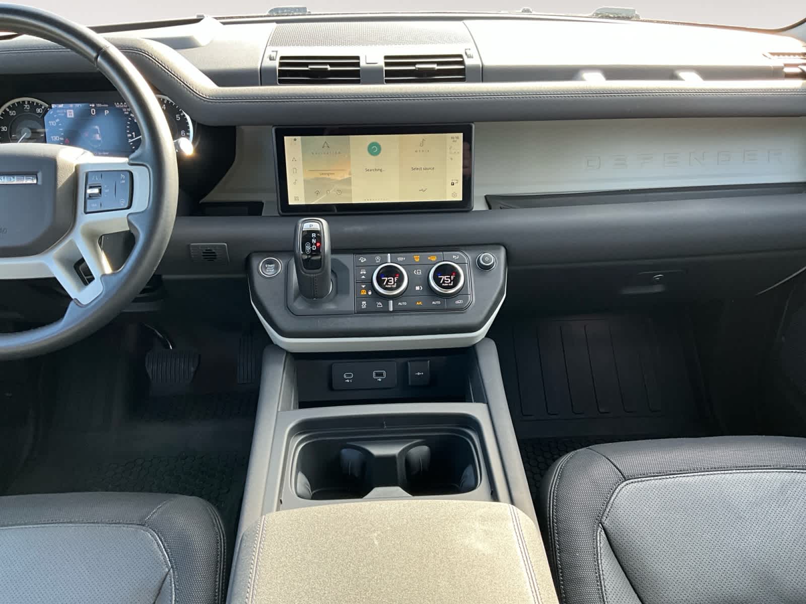 2023 Land Rover Defender X-Dynamic SE