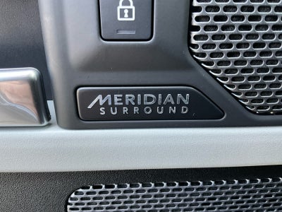 2023 Land Rover Defender X-Dynamic SE