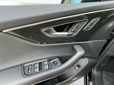 2021 Audi Q8 Prestige