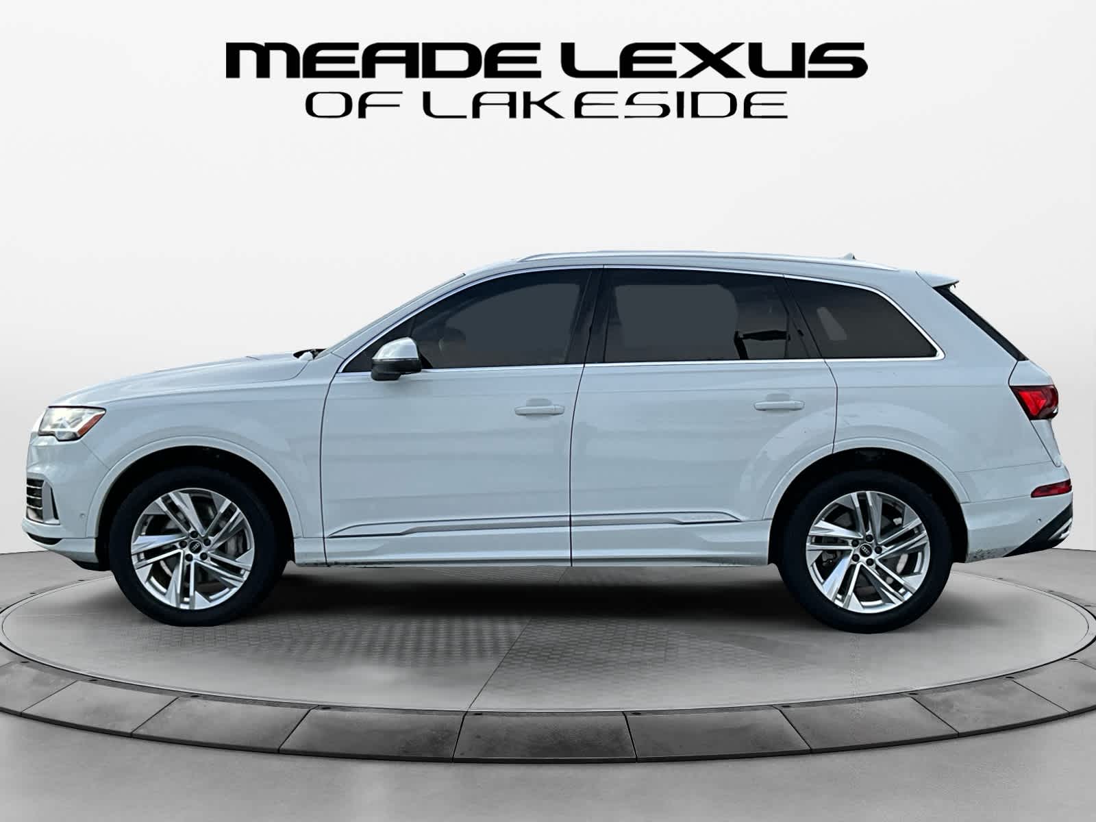 2021 Audi Q7 Premium Plus