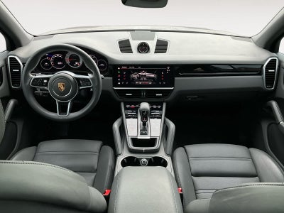 2023 Porsche Cayenne AWD