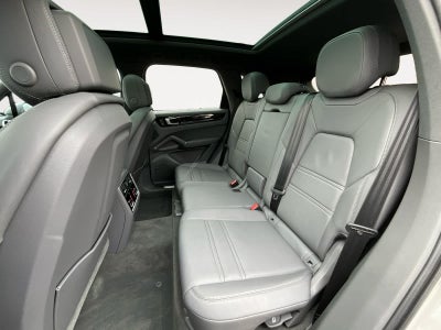 2023 Porsche Cayenne AWD