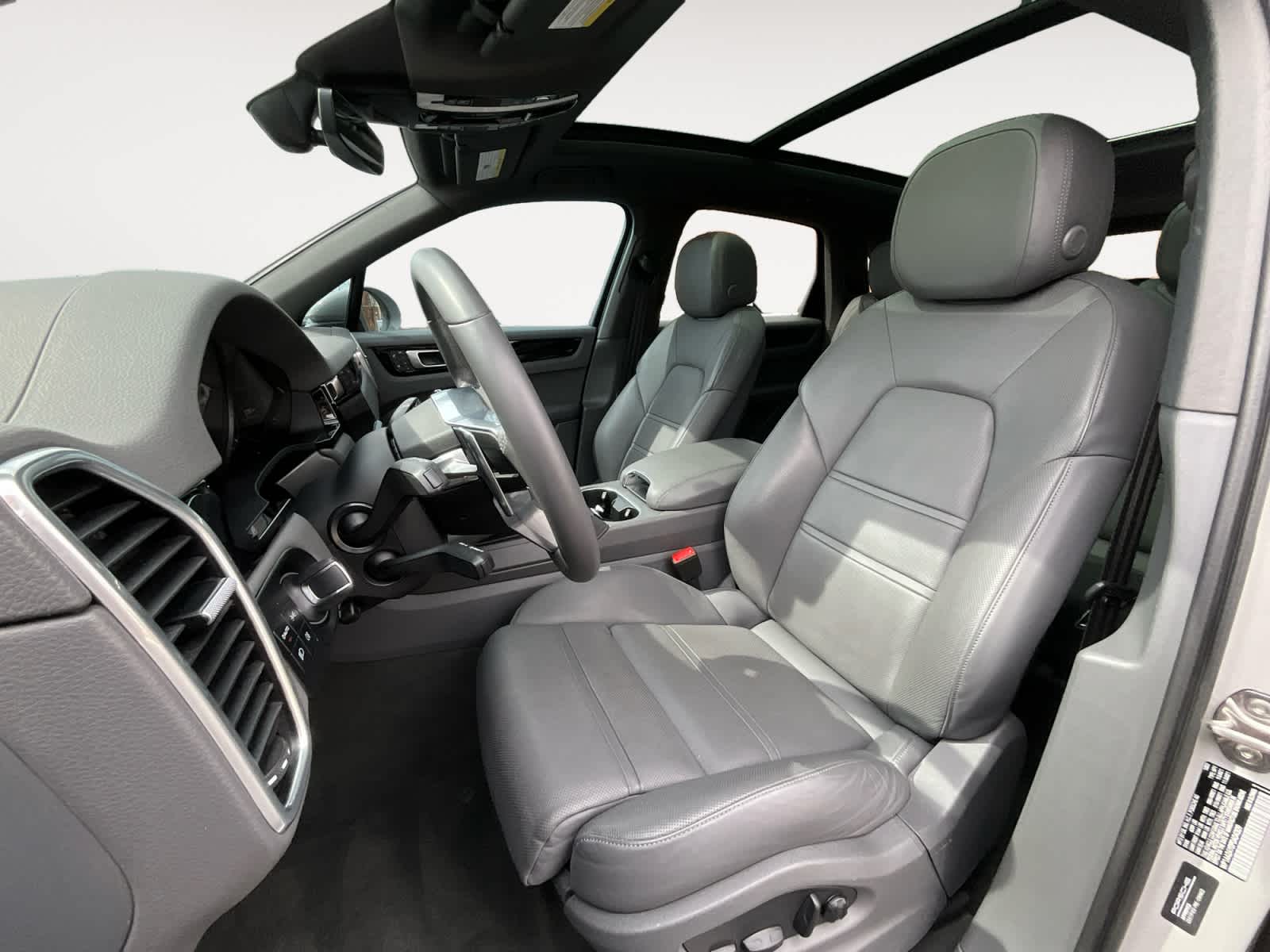 2023 Porsche Cayenne AWD