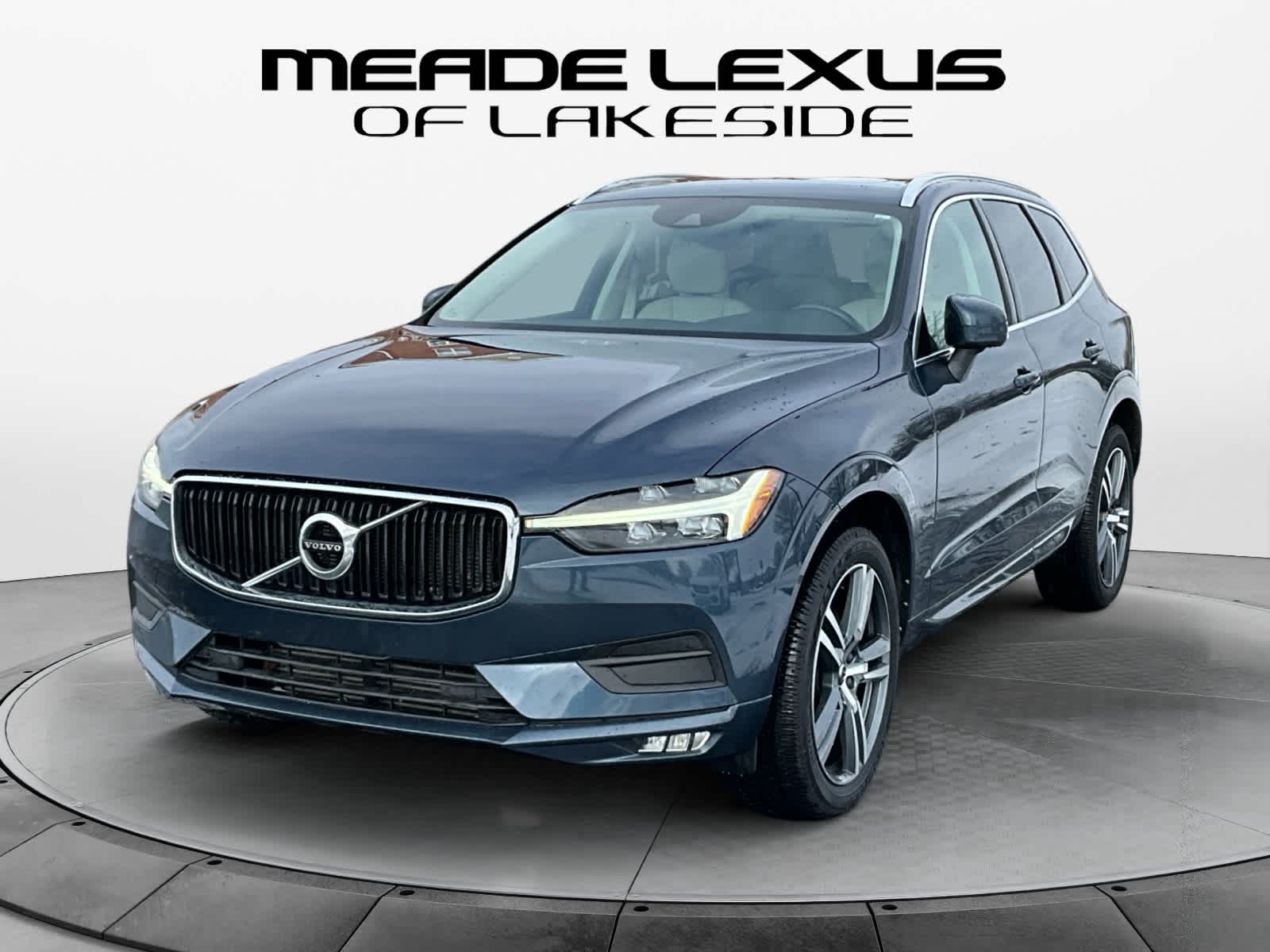 2021 Volvo XC60 Momentum