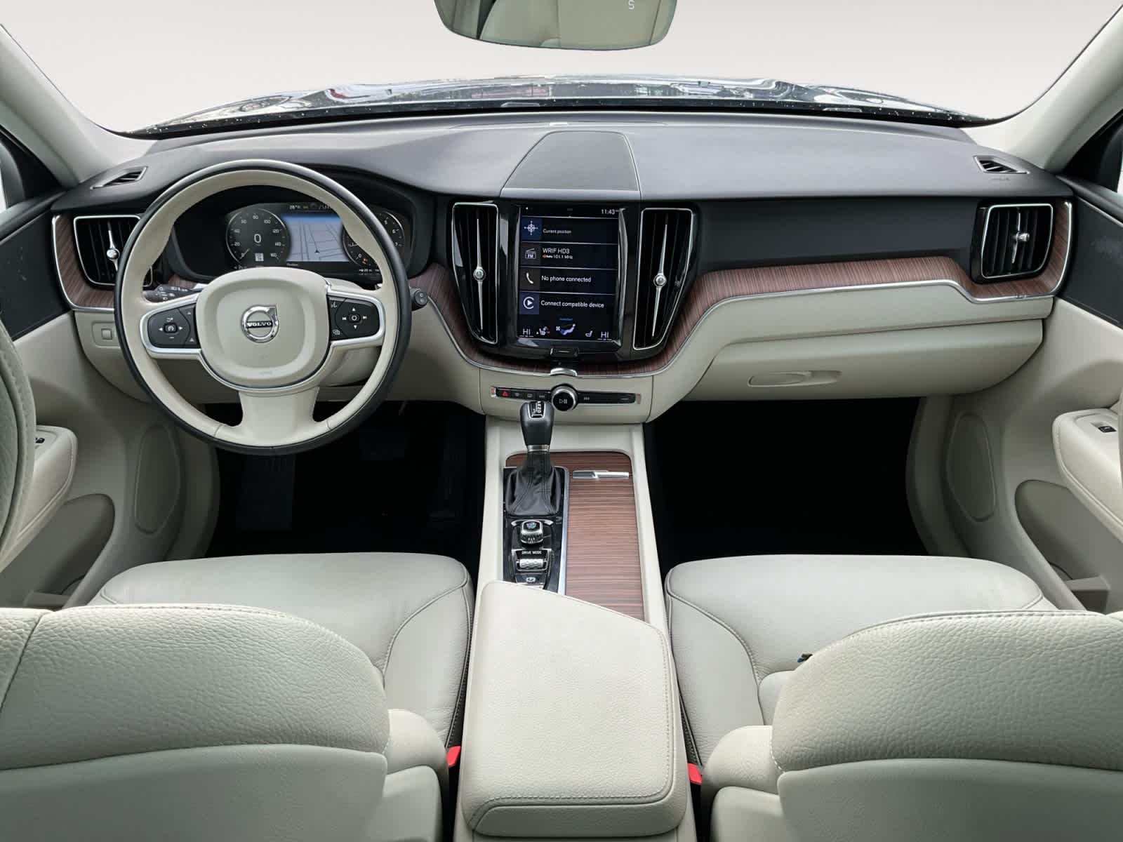 2021 Volvo XC60 Momentum