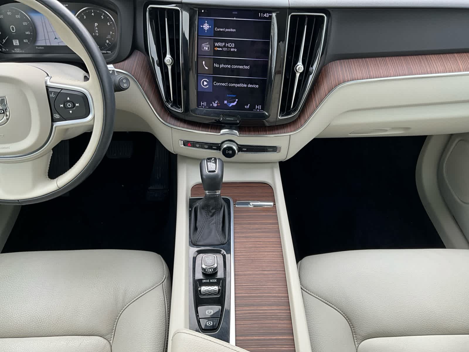 2021 Volvo XC60 Momentum