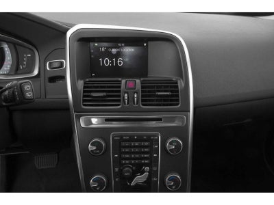 2015 Volvo XC60 T6 Platinum