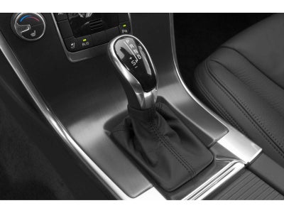 2015 Volvo XC60 T6 Platinum