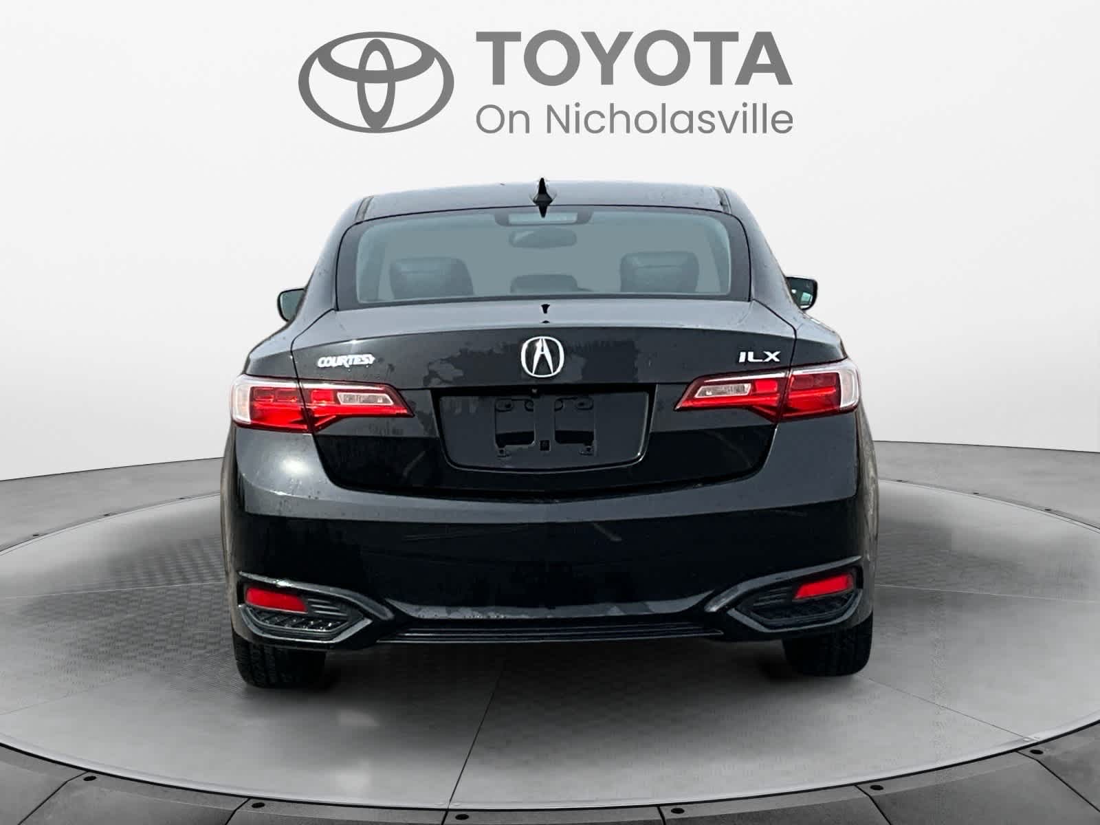 2016 Acura ILX w/Premium Pkg