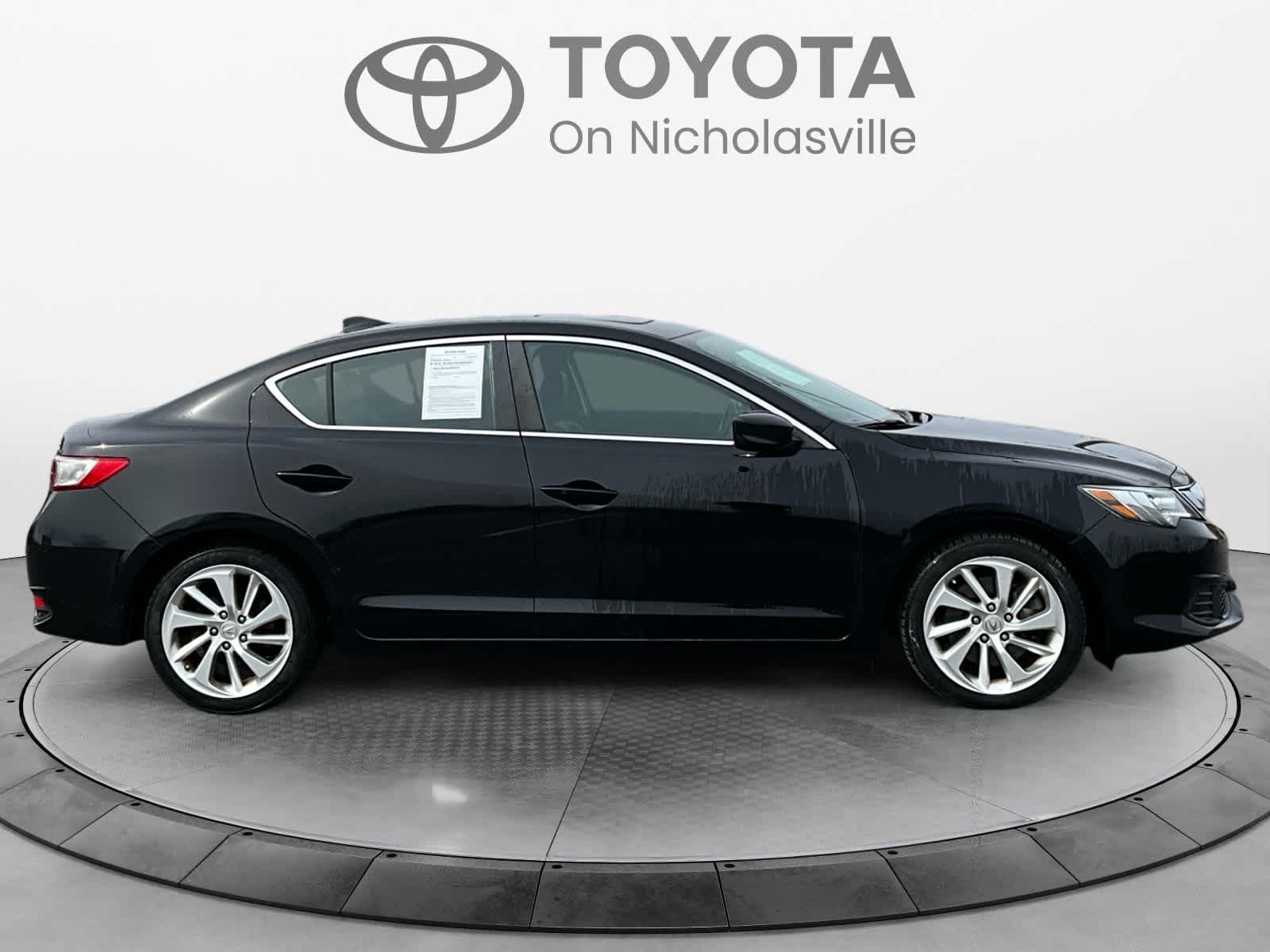 2016 Acura ILX w/Premium Pkg