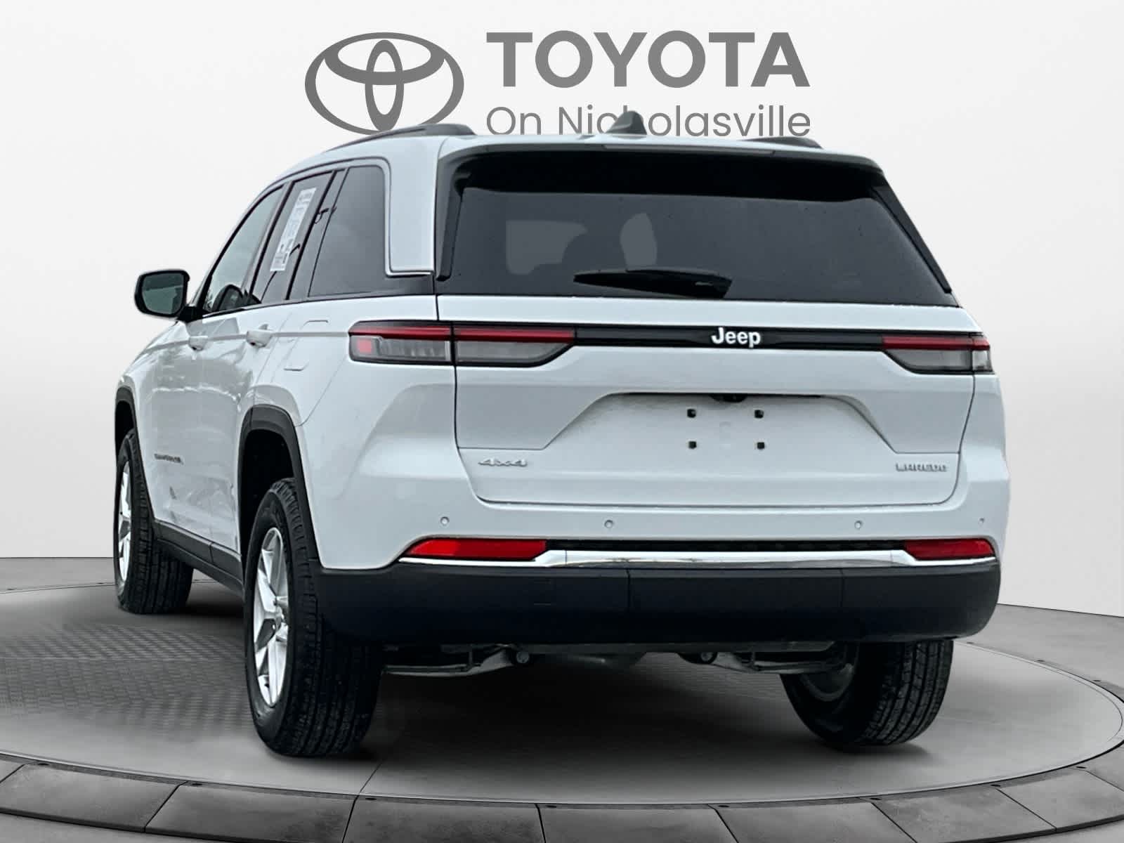 2025 Jeep Grand Cherokee Laredo X