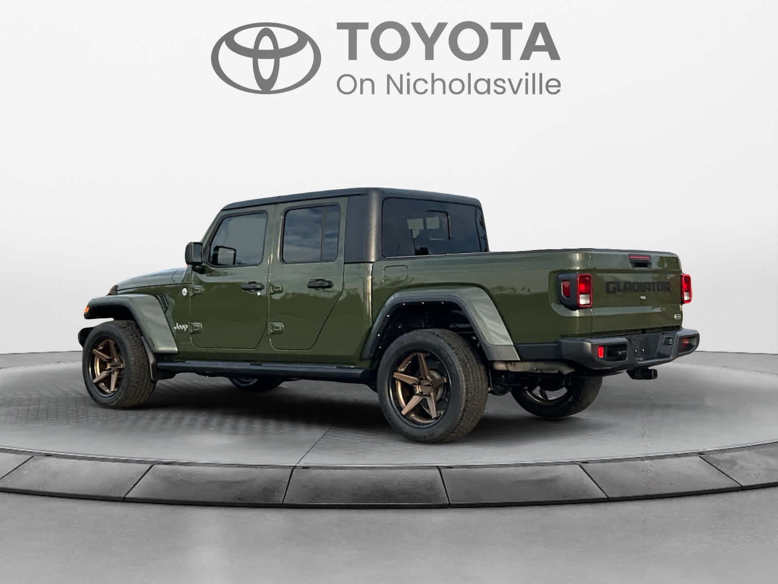 2021 Jeep Gladiator Overland