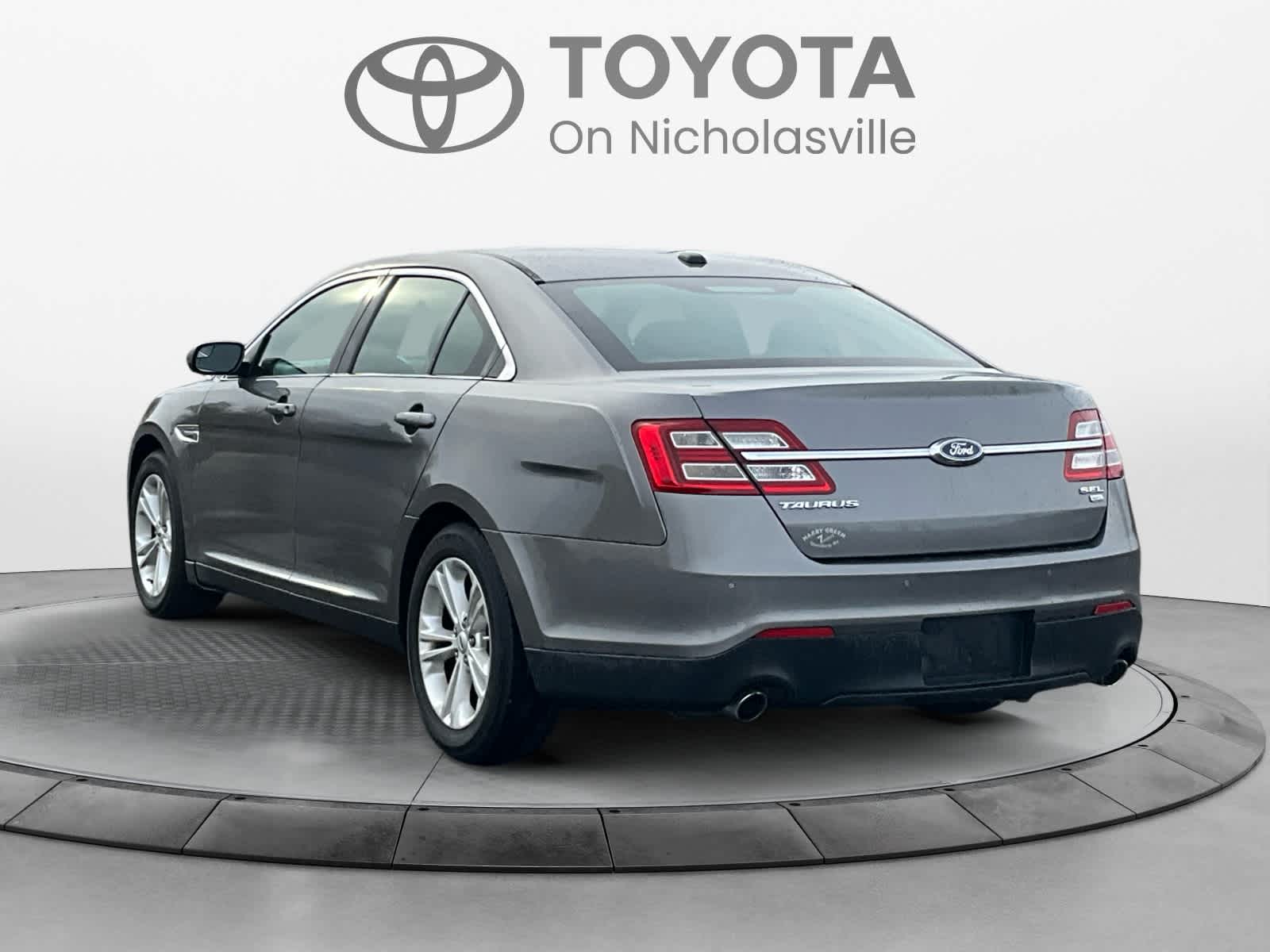 2014 Ford Taurus SEL