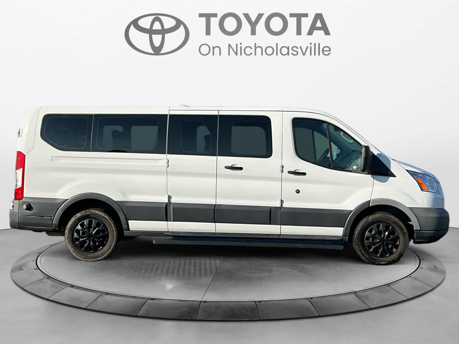 2016 Ford Transit Wagon XLT