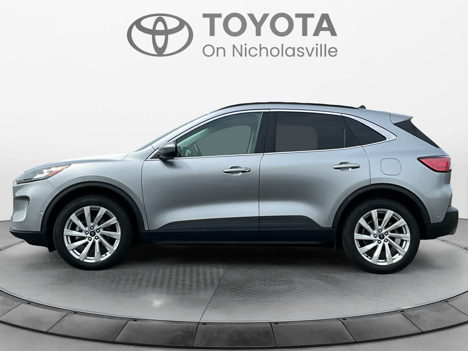 2021 Ford Escape Titanium