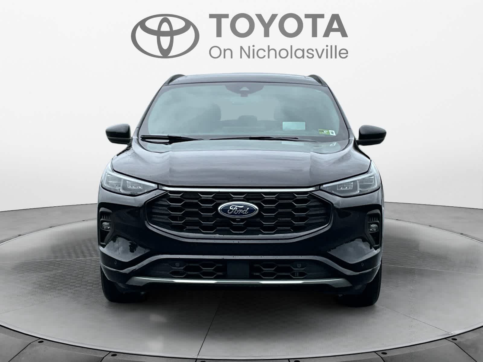 2024 Ford Escape ST-Line Elite