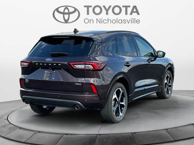 2023 Ford Escape ST-Line Elite