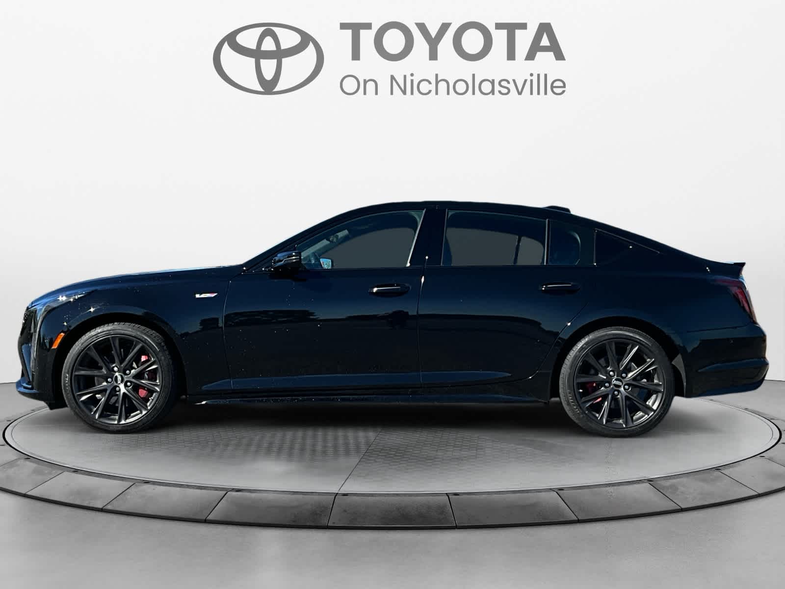 2025 Cadillac CT5-V 4dr Sdn