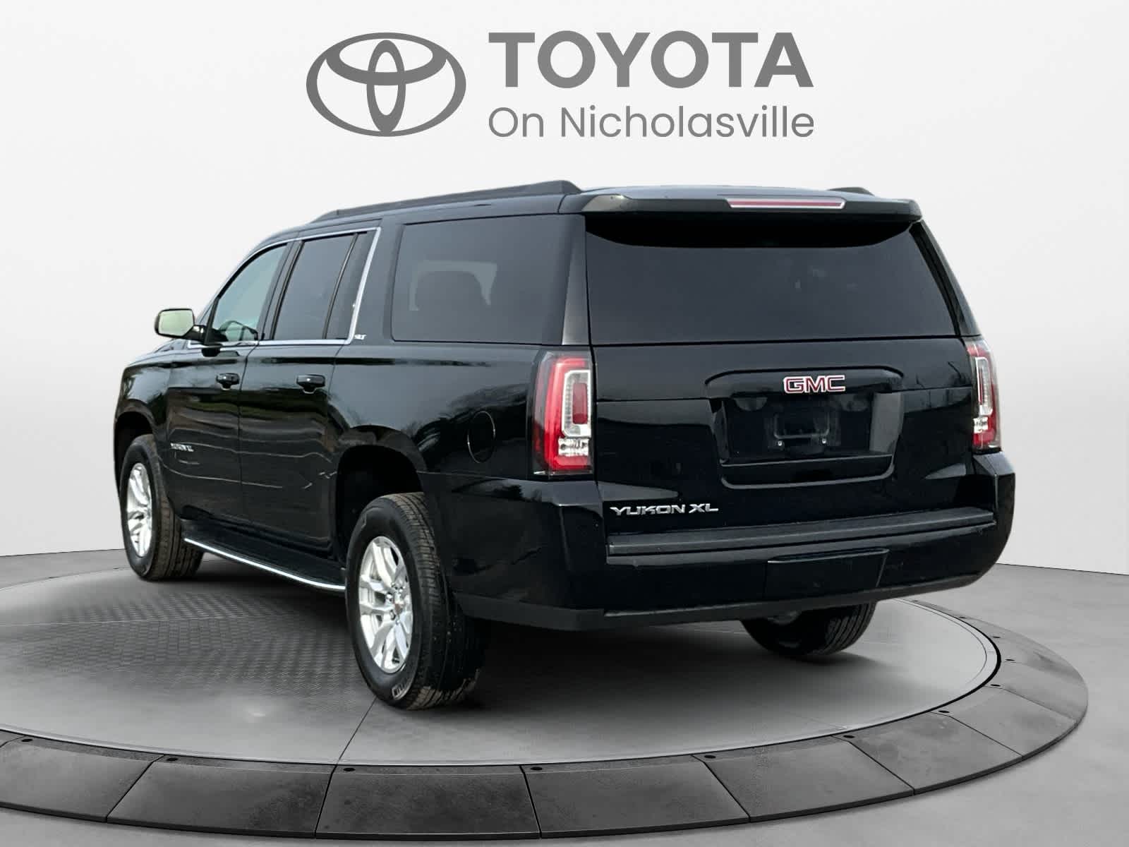 2019 GMC Yukon XL SLT