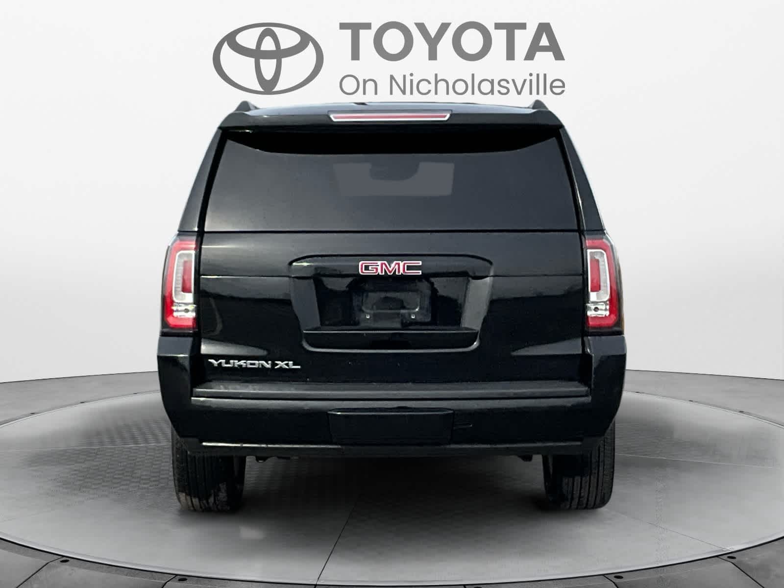 2019 GMC Yukon XL SLT