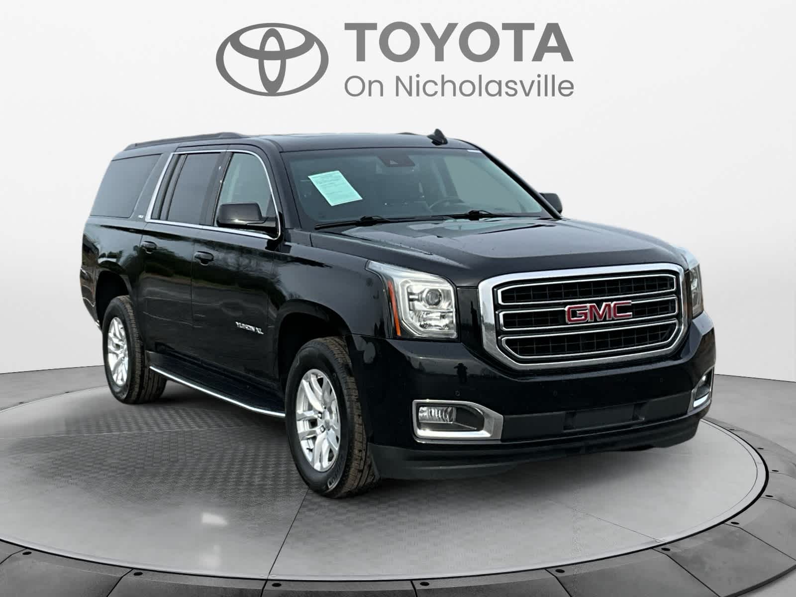 2019 GMC Yukon XL SLT