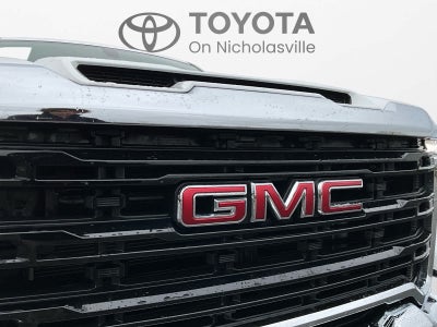 2023 GMC Sierra 2500HD Pro