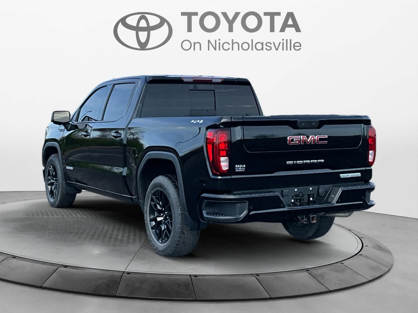 2022 GMC Sierra 1500 Elevation