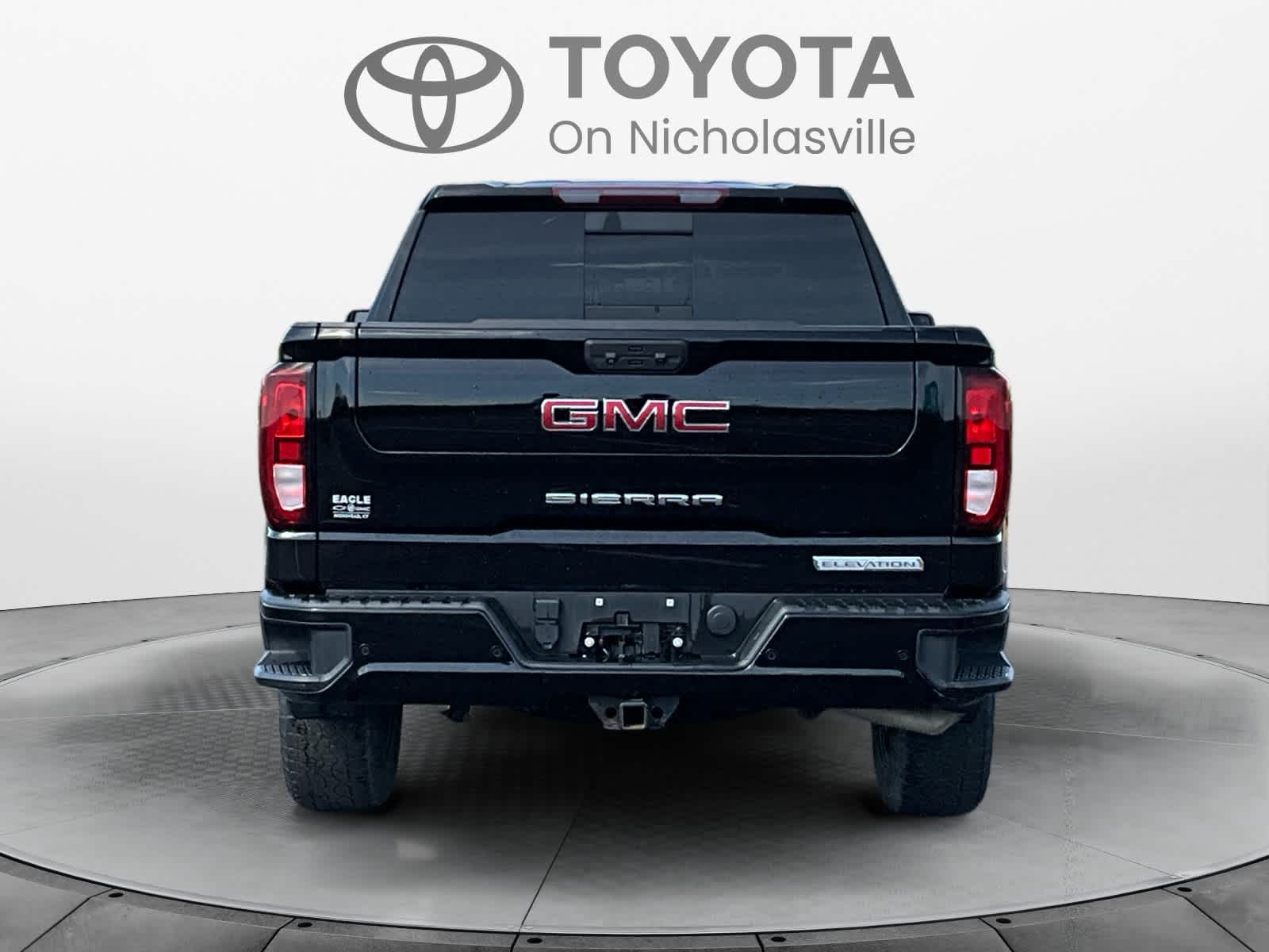 2022 GMC Sierra 1500 Elevation