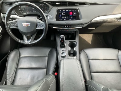2023 Cadillac XT4 AWD Premium Luxury