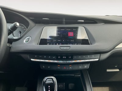 2023 Cadillac XT4 AWD Premium Luxury