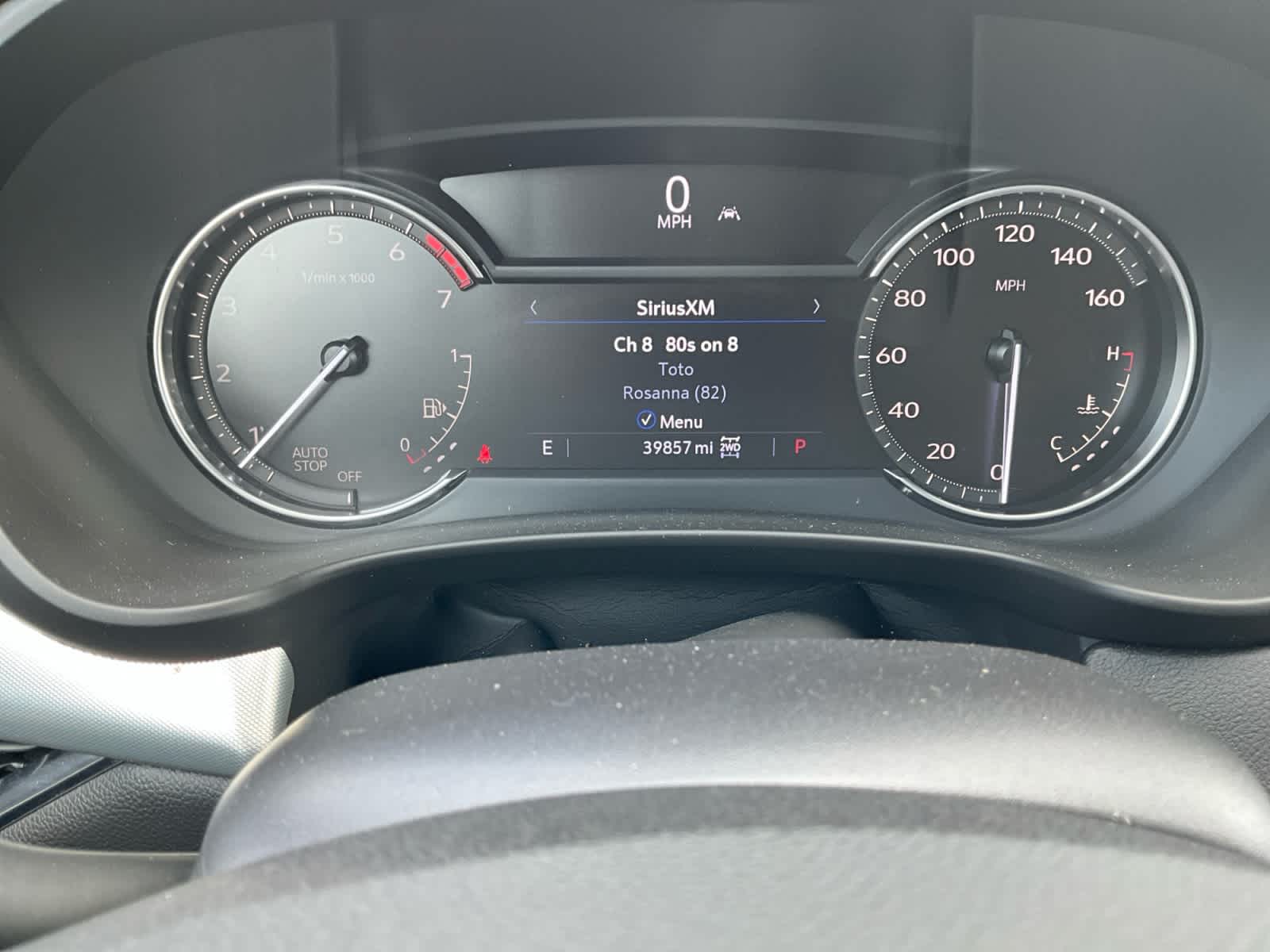 2023 Cadillac XT4 AWD Premium Luxury