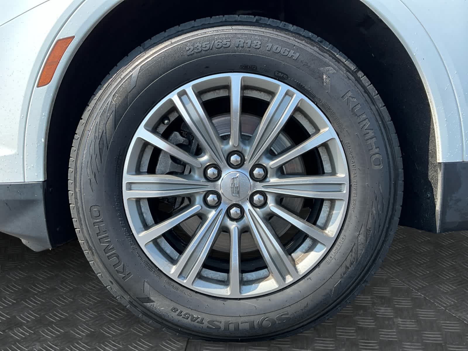 2017 Cadillac XT5 Luxury FWD