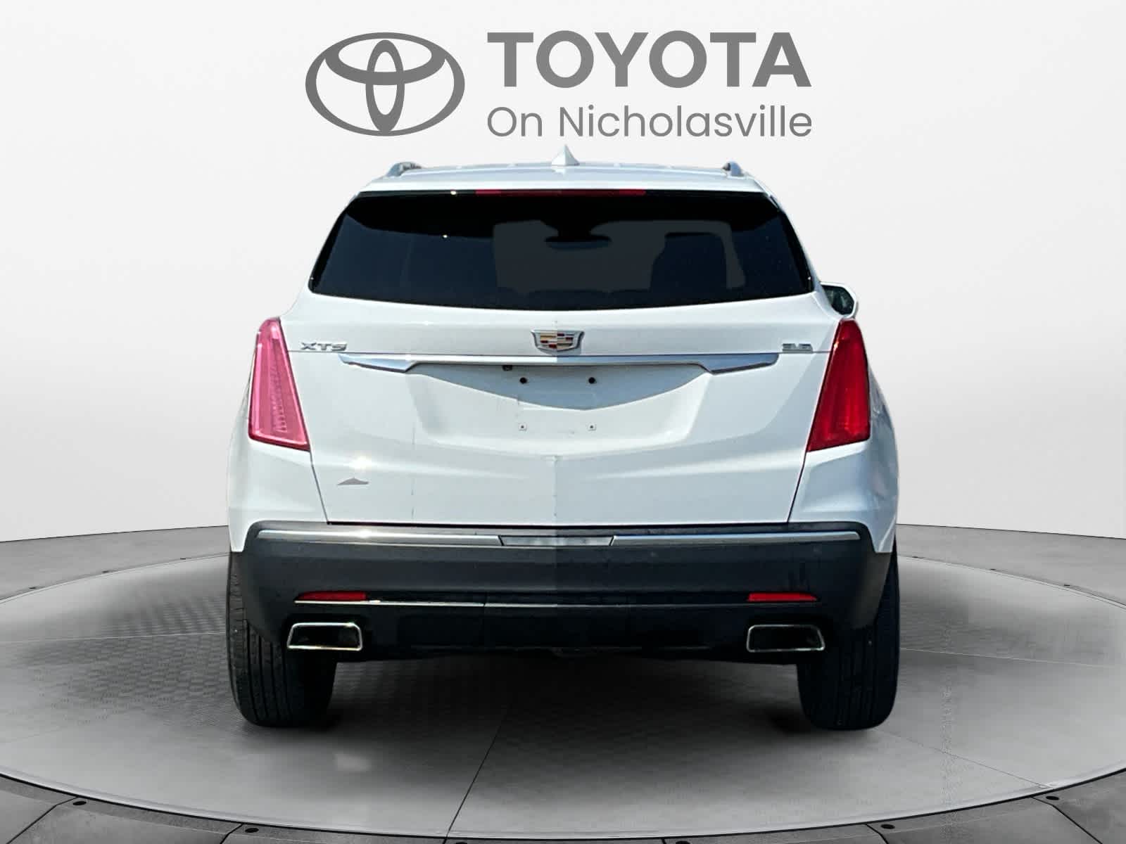 2017 Cadillac XT5 Luxury FWD