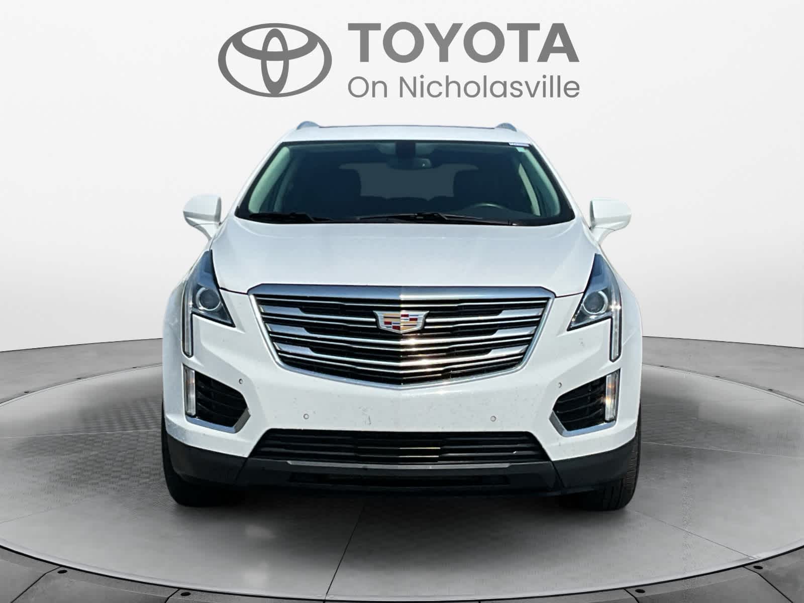 2017 Cadillac XT5 Luxury FWD