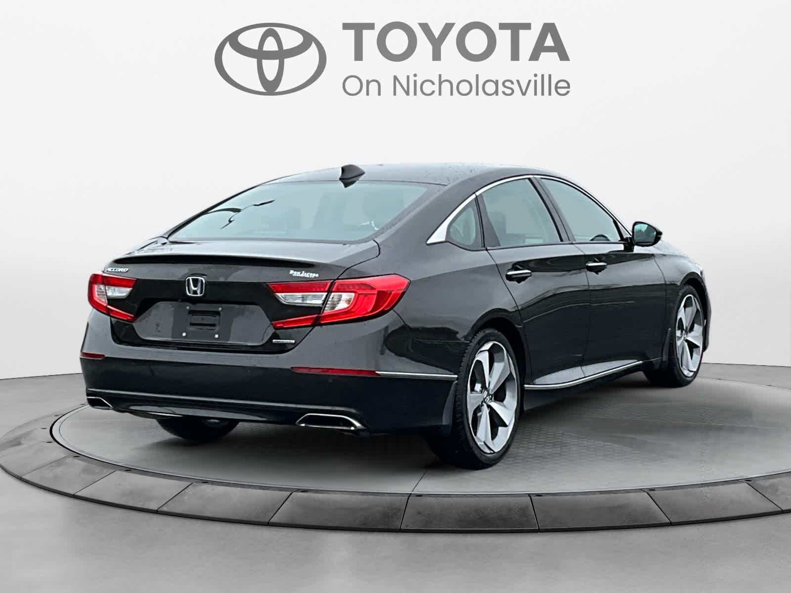 2018 Honda Accord Sedan Touring 1.5T