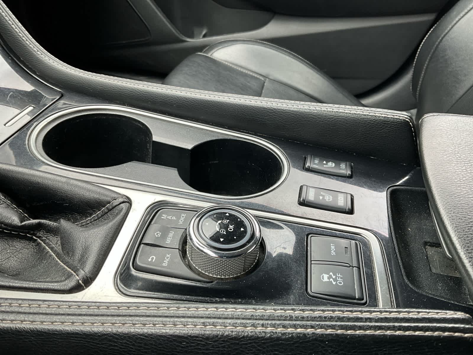 2020 Nissan Maxima SV