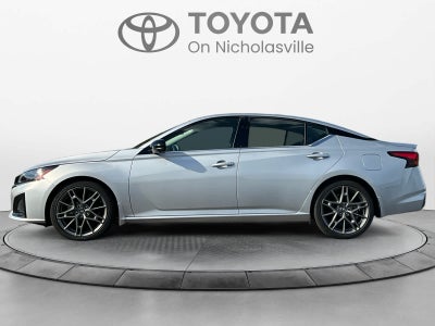 2023 Nissan Altima 2.0 SR