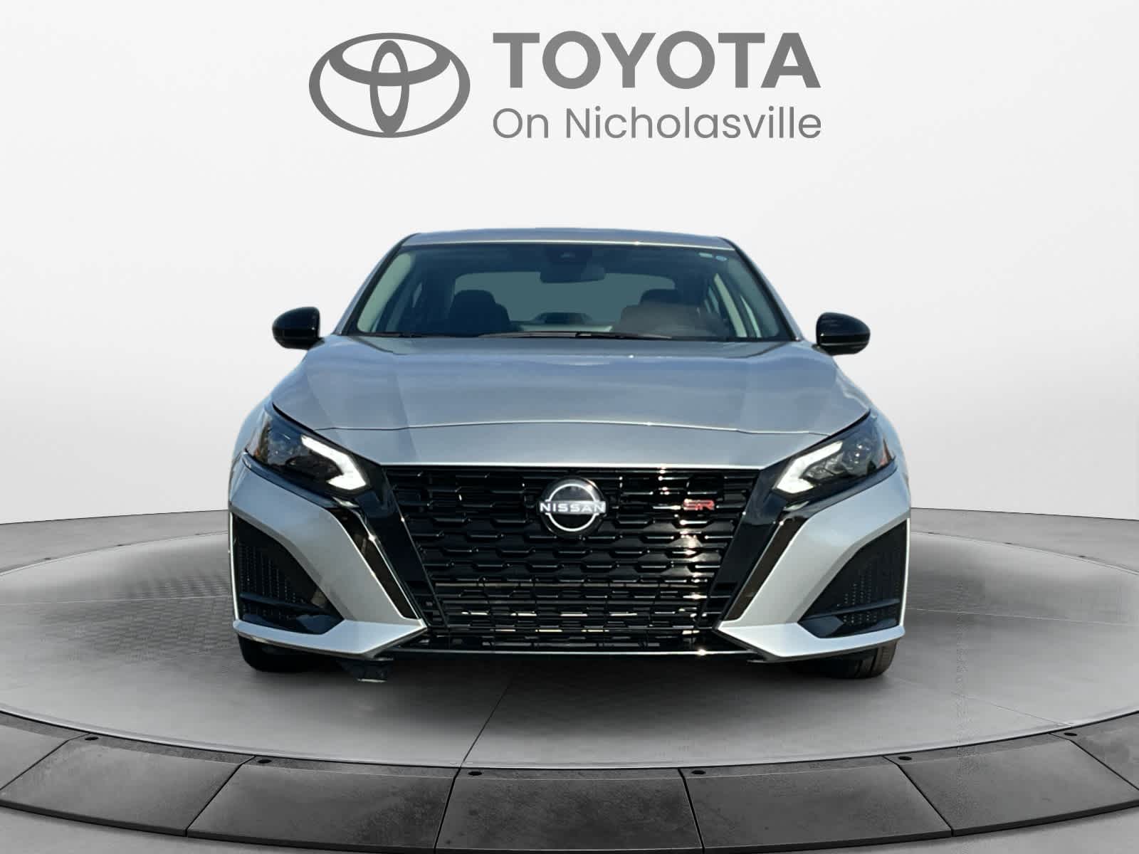 2023 Nissan Altima 2.0 SR