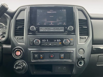 2023 Nissan Titan SV