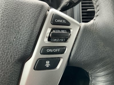 2023 Nissan Titan SV