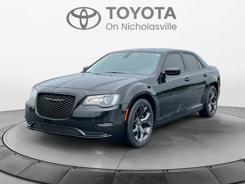 2023 Chrysler 300 Touring