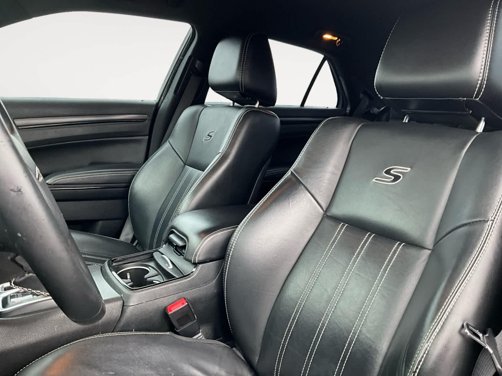 2016 Chrysler 300 300S