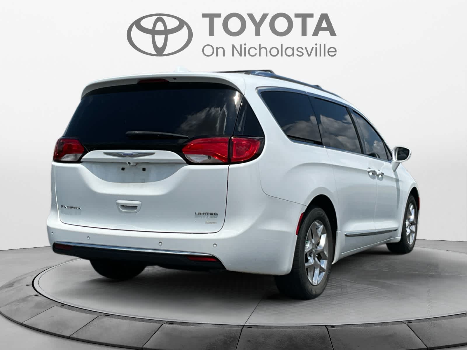 2018 Chrysler Pacifica Limited
