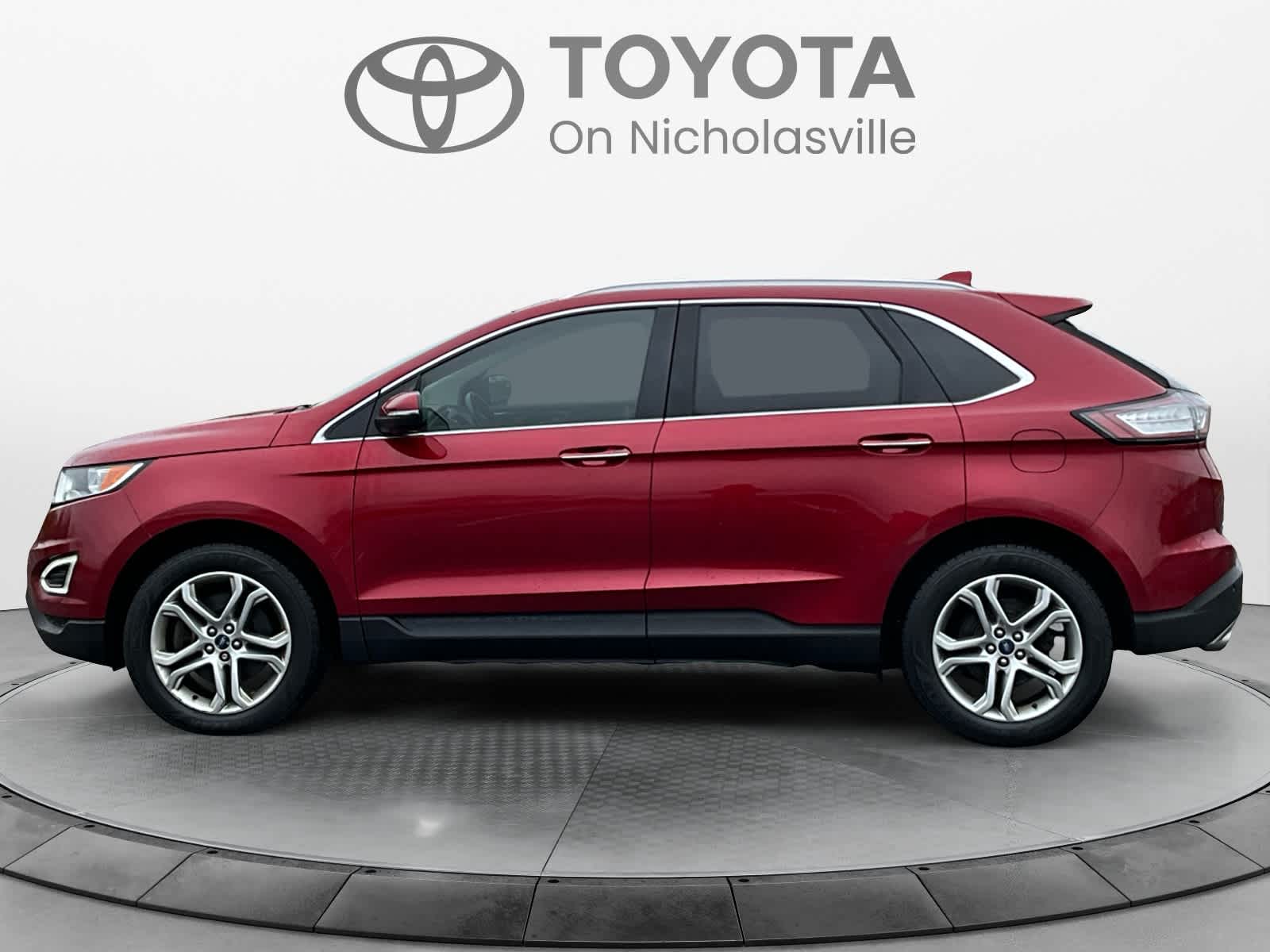 2017 Ford Edge Titanium