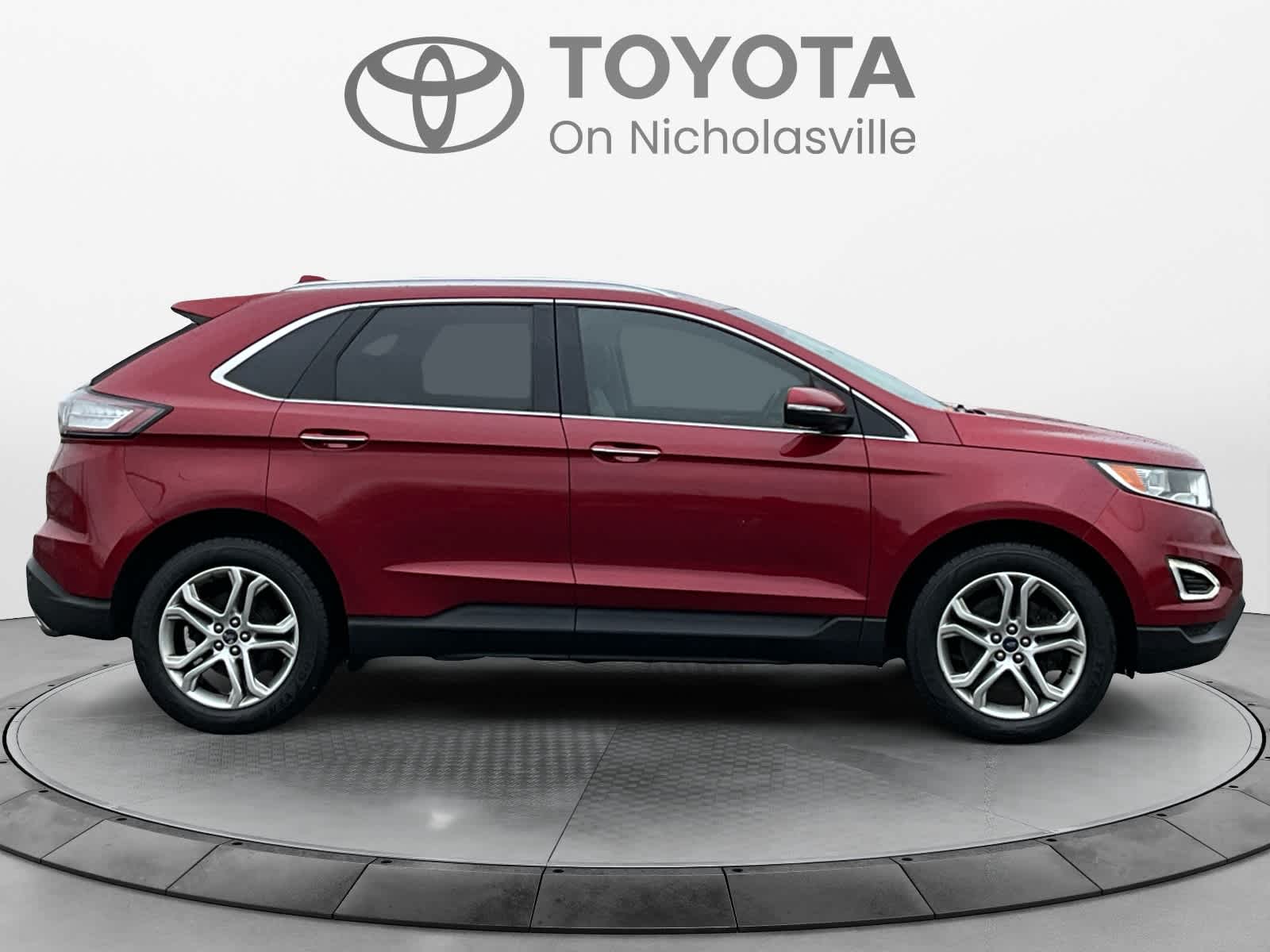 2017 Ford Edge Titanium