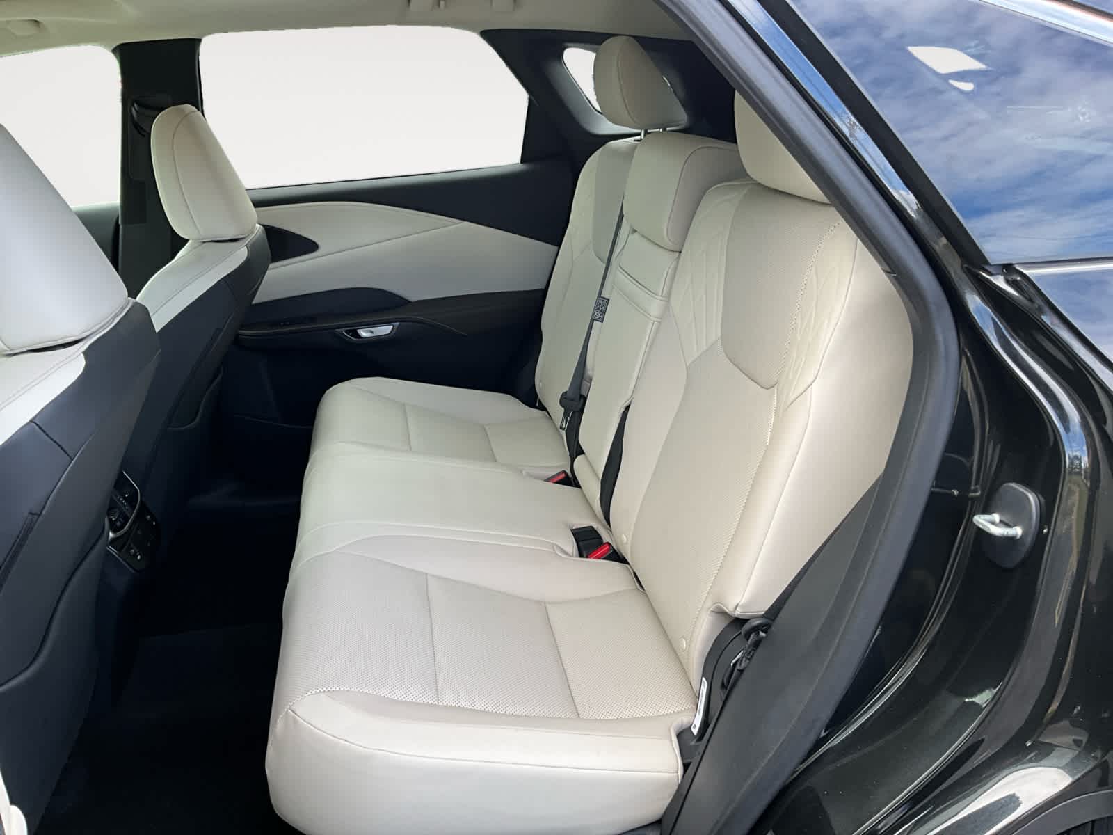 2023 Lexus RX Premium