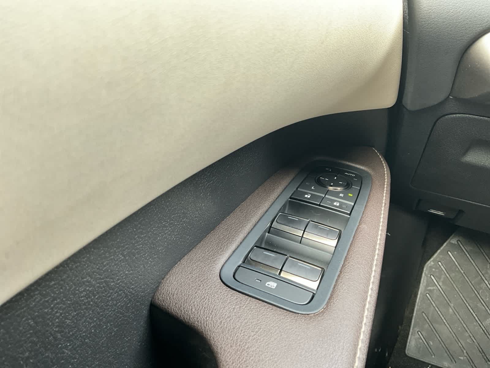 2023 Lexus RX Premium