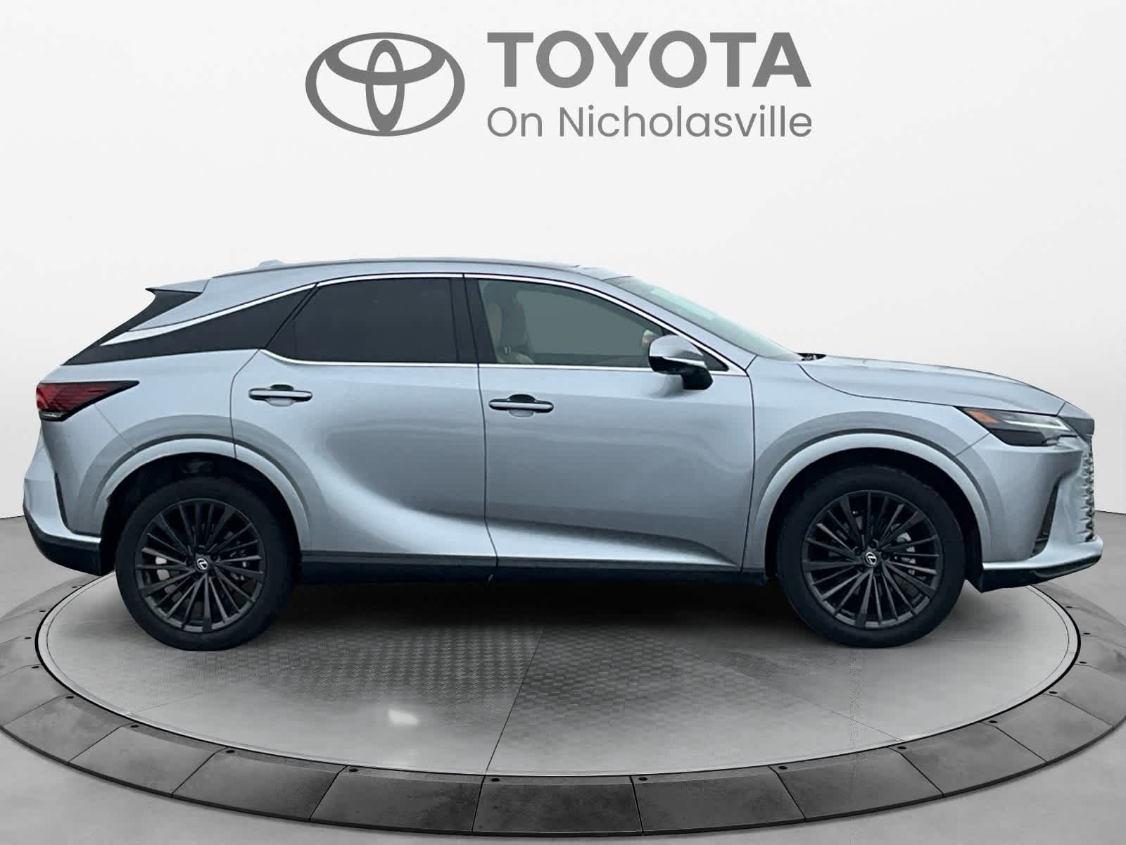 2025 Lexus RX Premium