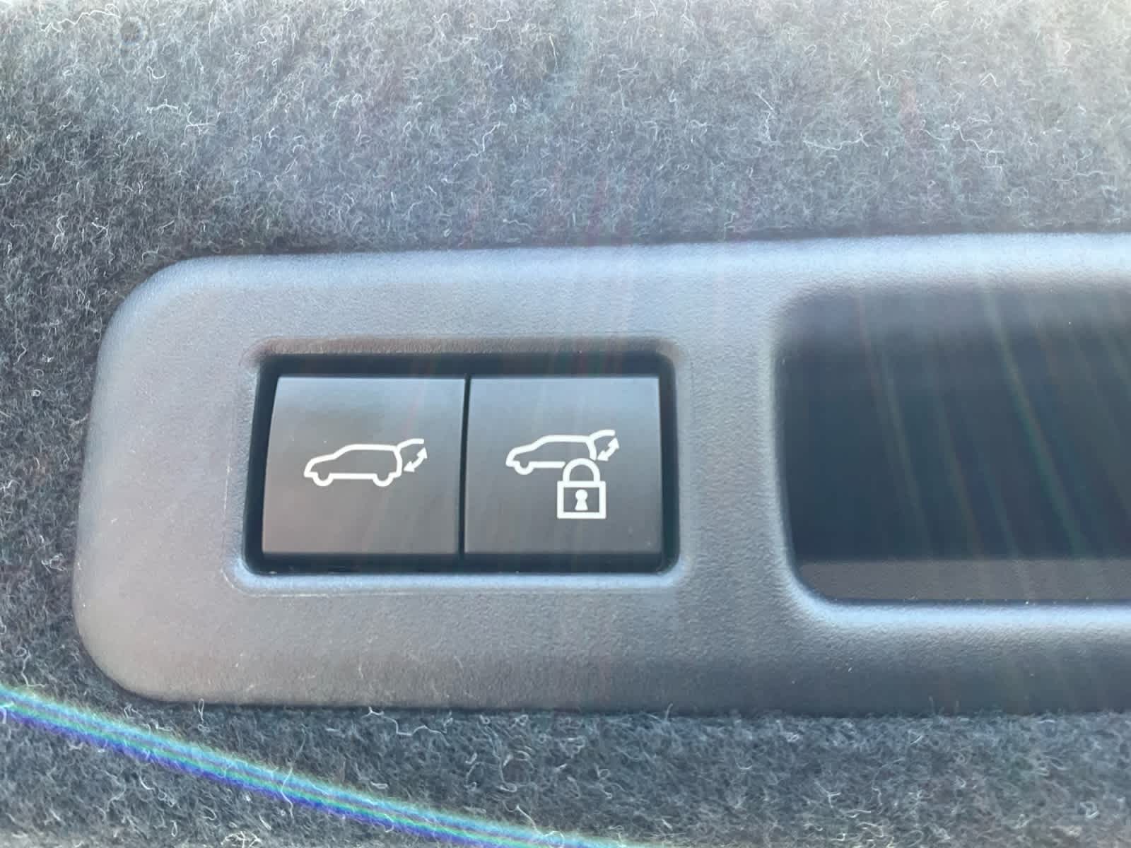 2022 Lexus RX 450h F SPORT Handling