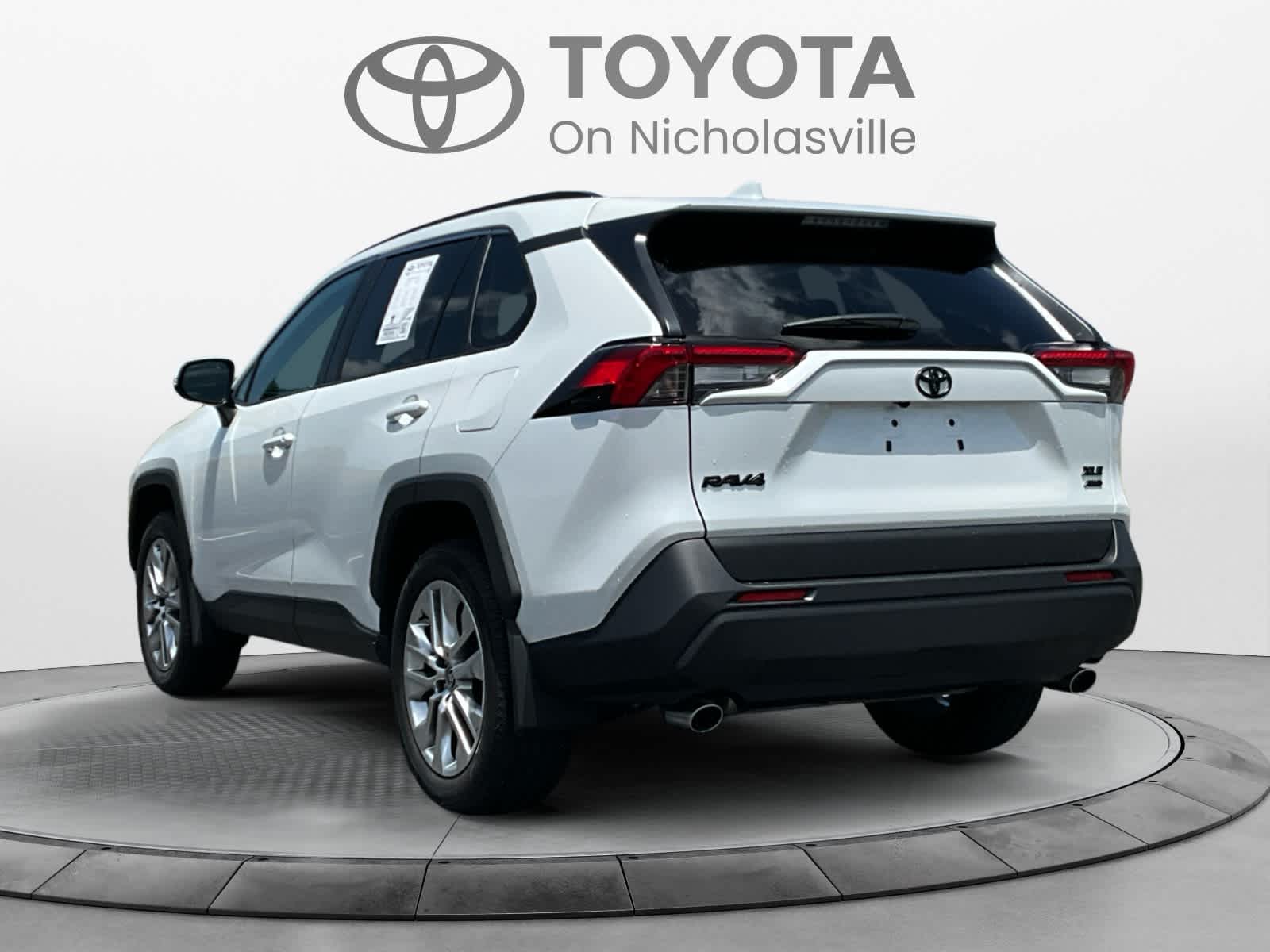 2024 Toyota RAV4 XLE Premium